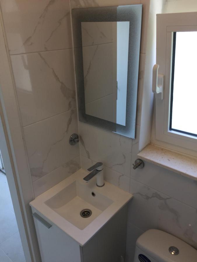 Apartment Remi, Penthouse With Balcony, Free Parking มารีนา ภายนอก รูปภาพ